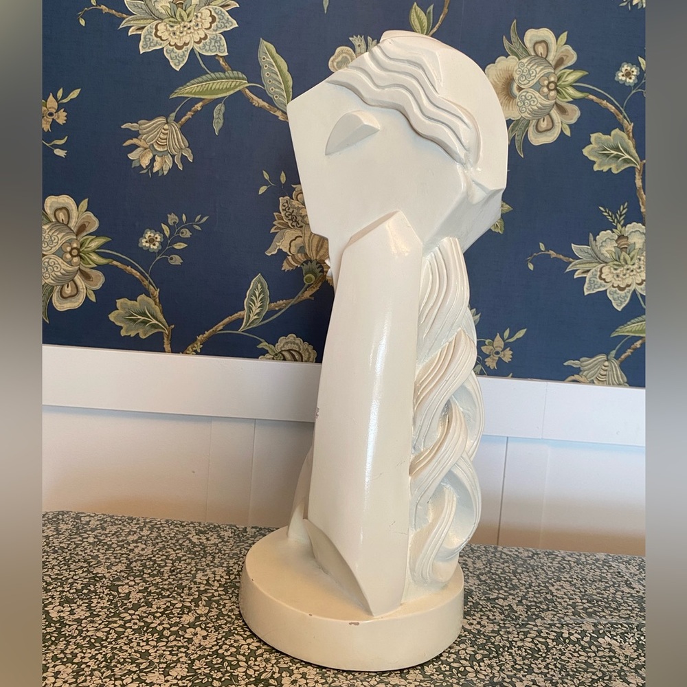 MCM Cubism Bust - Picture 3 of 9